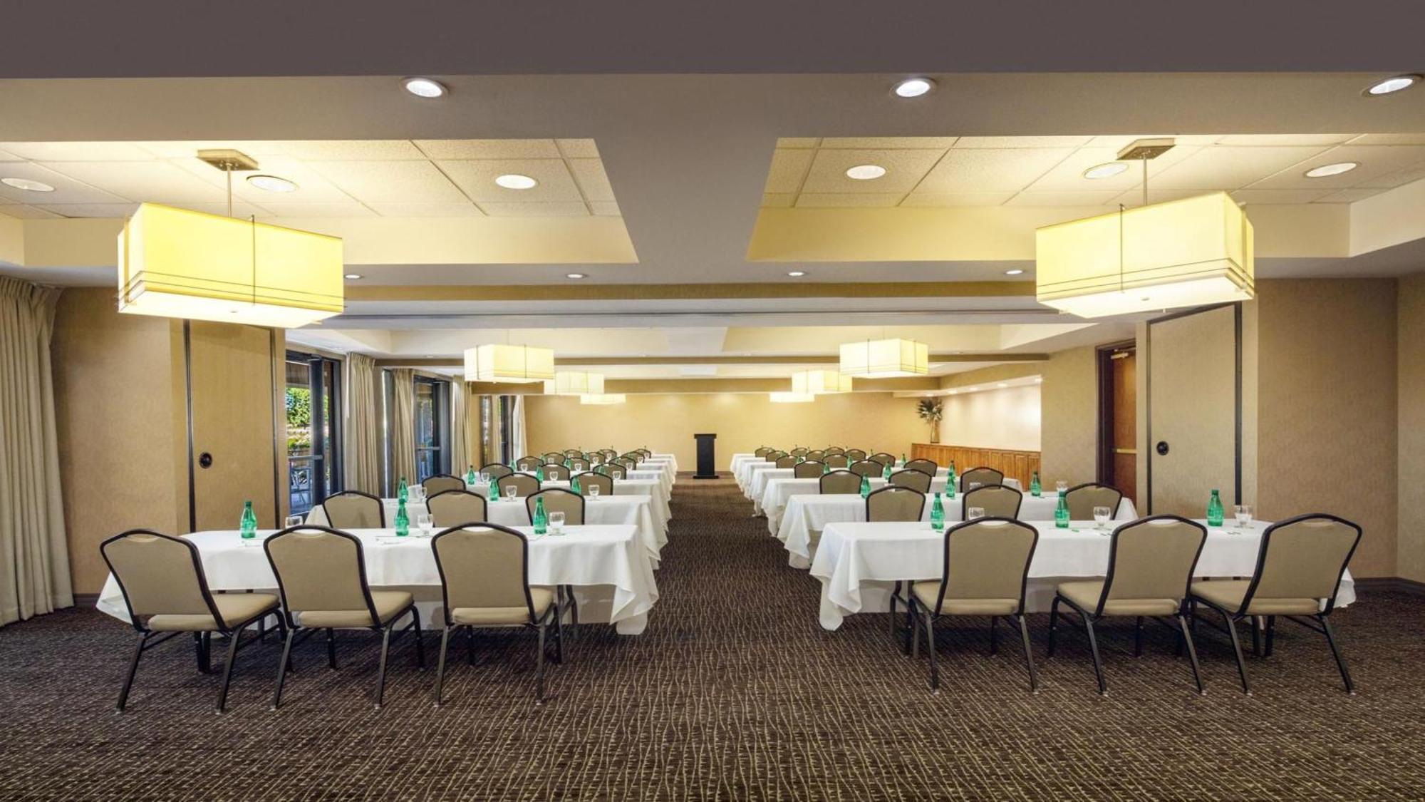 Holiday Inn Phoenix/Chandler By Ihg Exterior foto